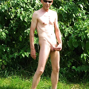 outdoor wanking is horny gallery image