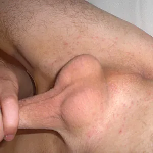 bed gallery image