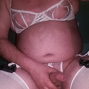 new dessous gallery image
