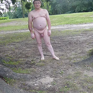 nude and horny gallery image