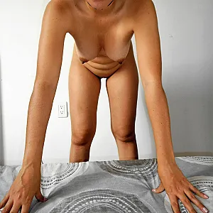 Tits hanging gallery image