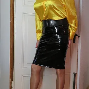 my new satinbliuse gallery image