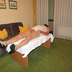 Strumpfhose runter 05 Galeriebild