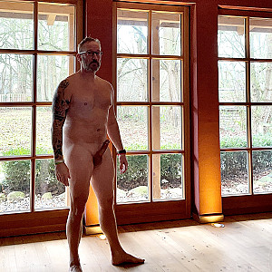 Harter Schwanz im Ruheraum Galeriebild