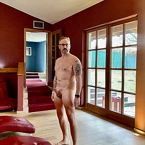 Harter Schwanz im Ruheraum Galeriebild