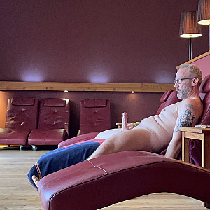 Harter Schwanz im Ruheraum Galeriebild
