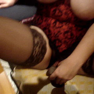 First Image Of popper120's Video - große Dildos in Aktion