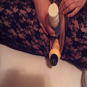 First Image Of lipslong's Video - caught again