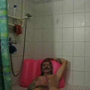 First Image Of spamott's Video - Pissparty