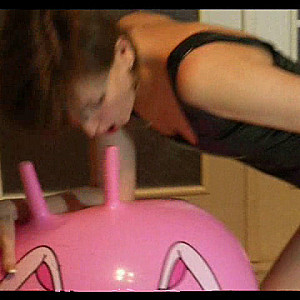 First Image Of sexyalina's Video - Jumping Ball in Thong Body