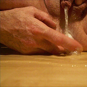 First Image Of popopipilover's Video - i had to pee while sitting on the floor