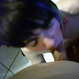 First Image Of zeige_paar's Video - cum on her tongue