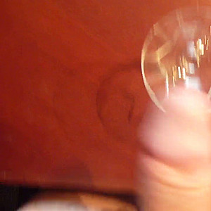 First Image Of schwanz001's Video - In ein Glas gespritzt