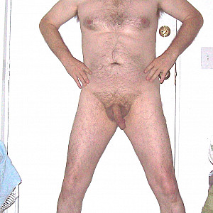 Male nudist looking for friends and fun! Galeriebild