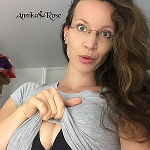 AnnikaRose Profile Picture