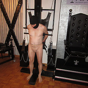 Sklave erwartet die Folter Galerie