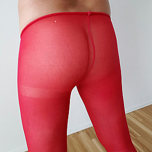 First image of swiss-dwt's Gallery - Red nylons