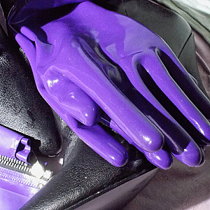 Userwunsch Latexhandschuhe Galeriebild