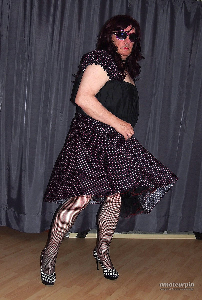 Rockabilly dress gallery image