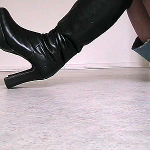 Das erste Bild von damenschuh's Galerie - High Heels und Stiefel