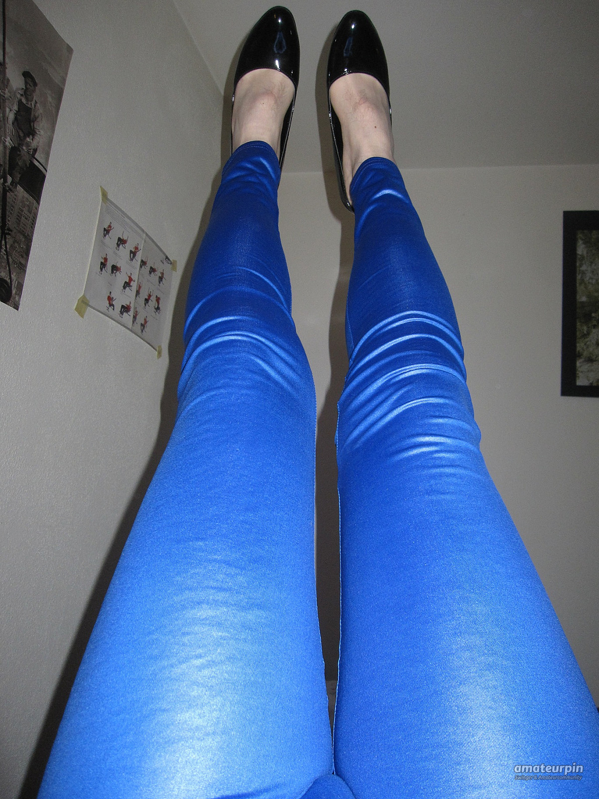 Neue Leggings + Heels Galeriebild