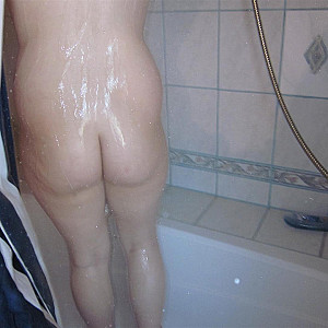 showering gallery image