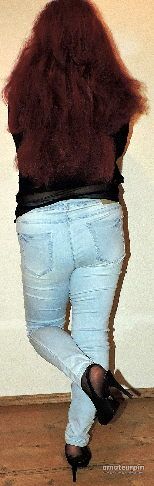 Jeans,Nylons und Titten Galeriebild