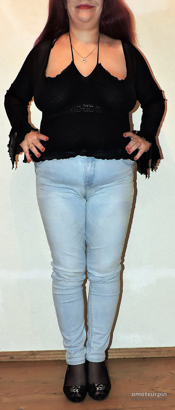 Jeans,Nylons und Titten Galeriebild