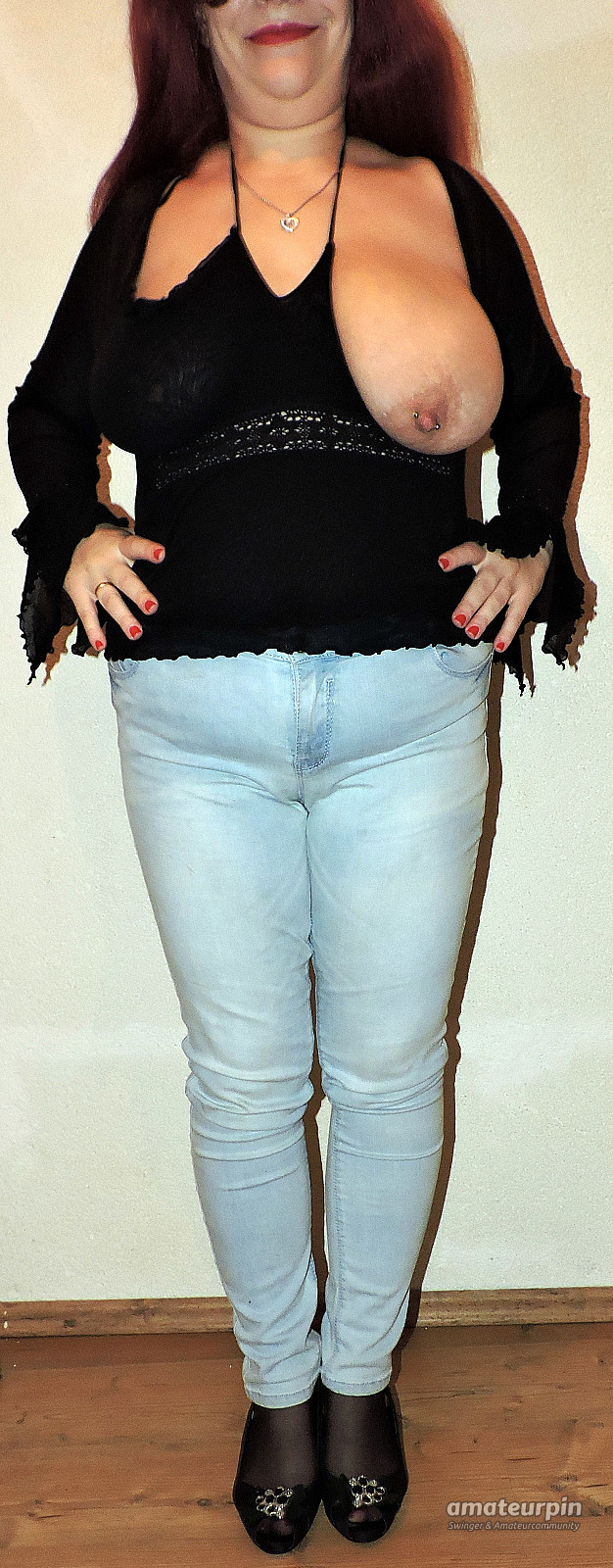 Jeans,Nylons und Titten Galeriebild