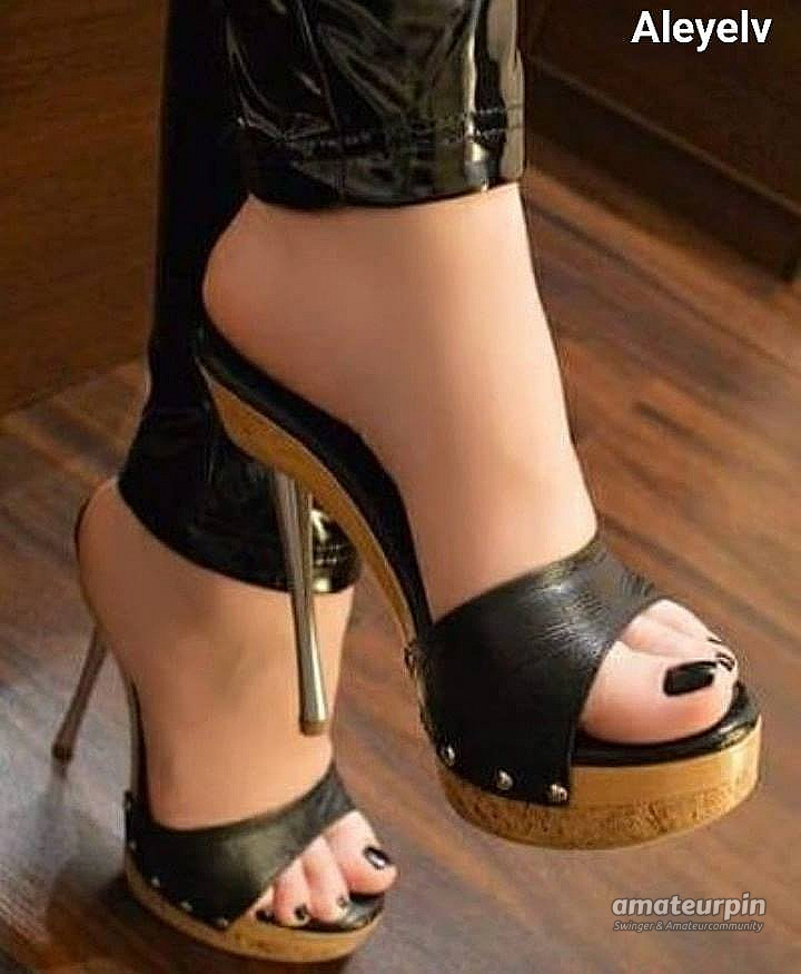 sexy heels gallery image