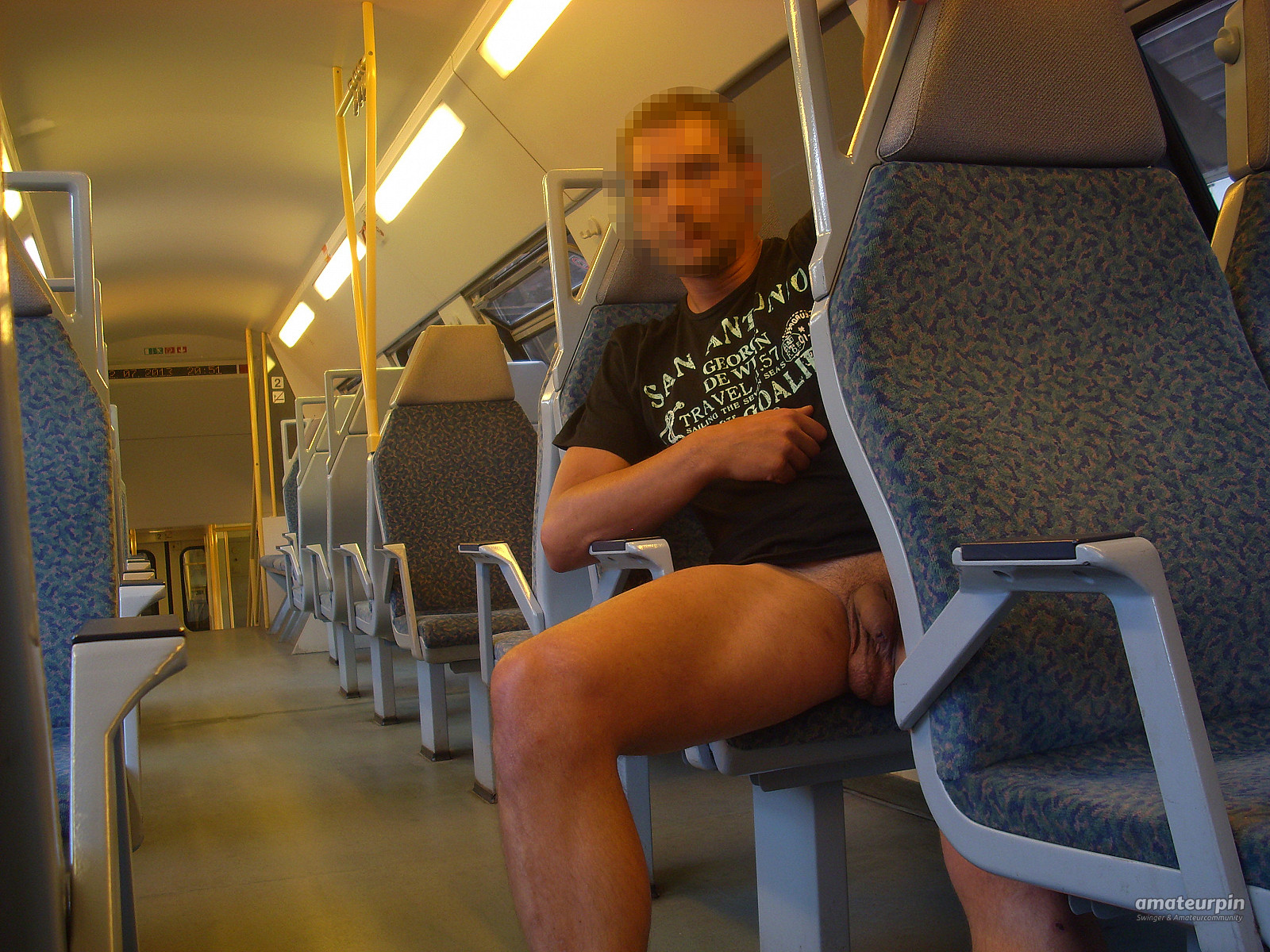 nude in train gallery image