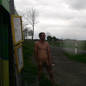 First image of einfach_iche's Gallery - nude on the road