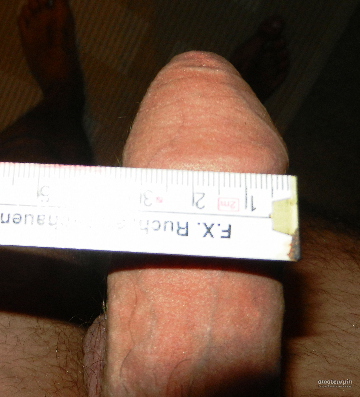 measuring my small dick gallery image