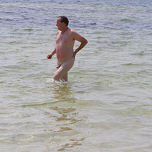 skinny dipping gulf of mexico Galeriebild