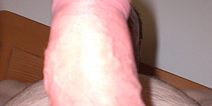 Geil gepiercter Lustspender First Thumb Image
