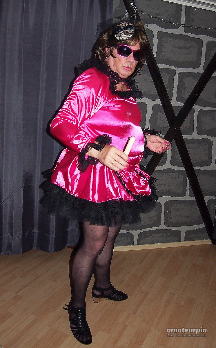 Sissy-Kleidchen 3 Galeriebild