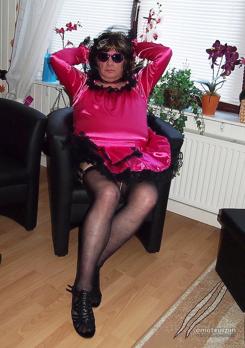 Sissy-Kleidchen 1 Galeriebild