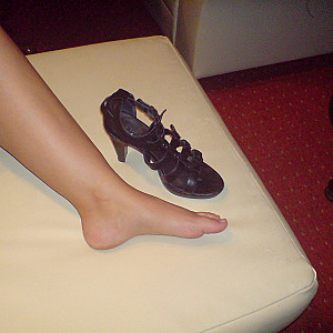 userwish show your feets gallery image