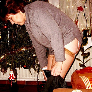 Das erste Bild von fickpaar53's Galerie - Da wird der Weihnachtsmann bestimmt geil