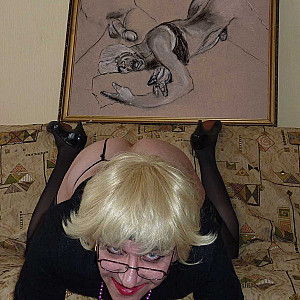 Valery-Russian Sissy Faggot Galeriebild