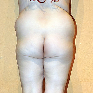Sexy Nackt in Ballis mit Pünktchen Söckchen Galerie