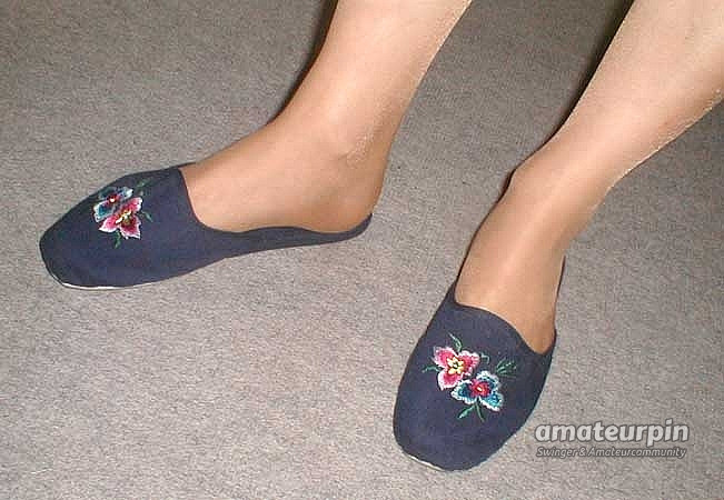 Hot Feet Old Shoes gallery image