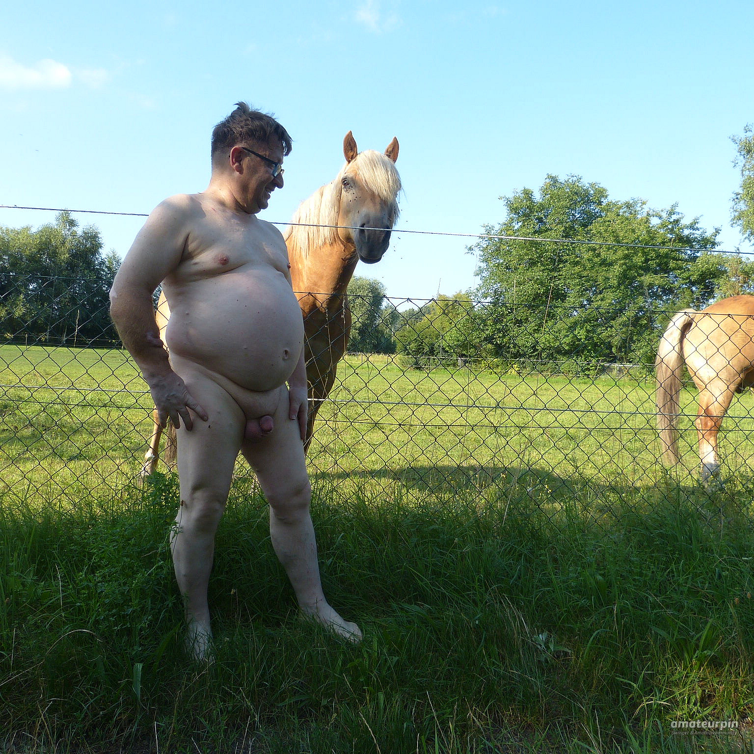 nude on the farm gallery image