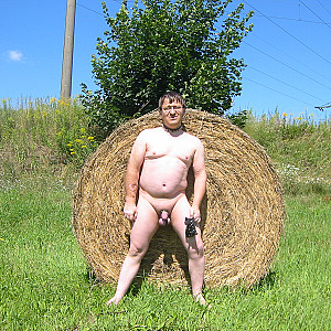 me nude in the fields gallery image