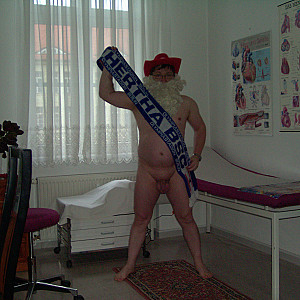 55Paul55 ist nackt bein Doktor und ist Hertha BSC Fan Galerie