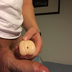 First image of cch's Gallery - 21 year old cock wanna be fucked