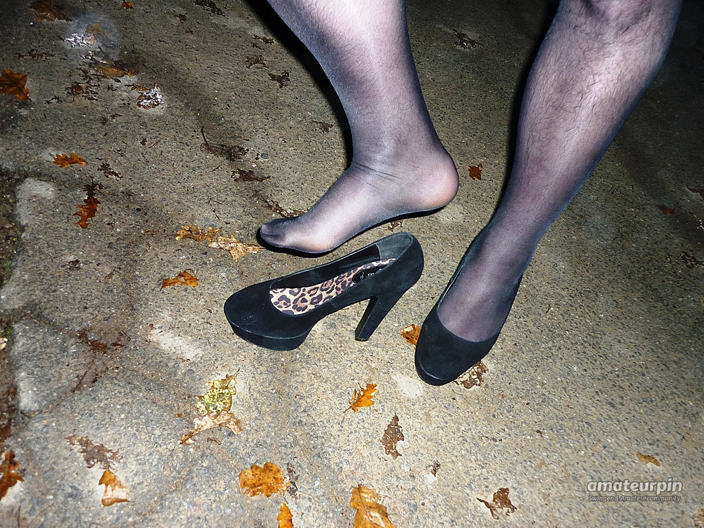 Outdoor, High Heels, Cum gallery image