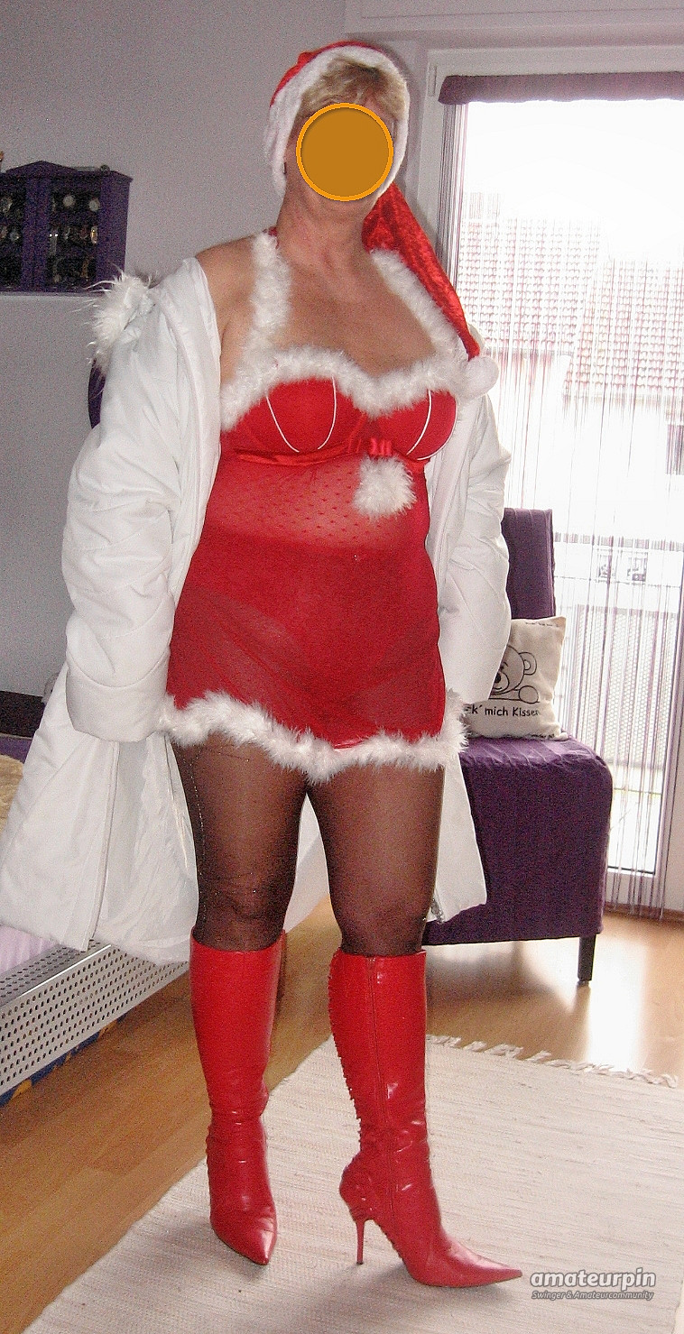 christmas mature gallery image