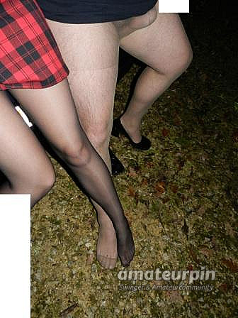 He in nylons gallery image