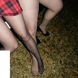 Das erste Bild von black_nylon666's Galerie - Er in Nylons...